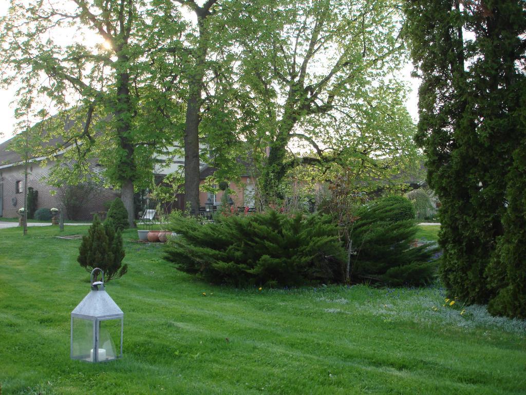 Domaine De La Creuse Bed & Breakfast Moussey  Exterior photo