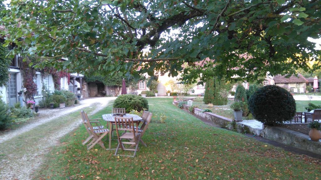 Domaine De La Creuse Bed & Breakfast Moussey  Exterior photo